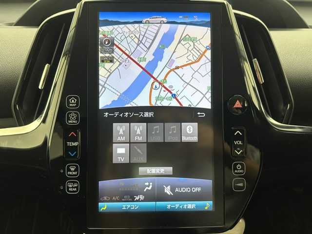 トヨタ プリウス ＰＨＶ A 兵庫県 2017(平29)年 4.8万km ホワイトパールクリスタルシャイン メーカー11インチナビゲーション/（Bluetooth/フルセグ/USB）/バックカメラ/純正ビルトインETC2.0/社外ドライブレコーダー/トヨタセーフティセンス/・プリクラッシュセーフティ/・レーンディパーチャーアラート/・レーダークルーズコントロール/・アダプティブハイビーム/・ブラインドスポットモニター/・インテリジェントクリアランスソナー/シートヒーター（D/N席）/LEDヘッドライト/LEDフォグランプ/純正15インチアルミホイール/純正フロアマット/純正ドアバイザー