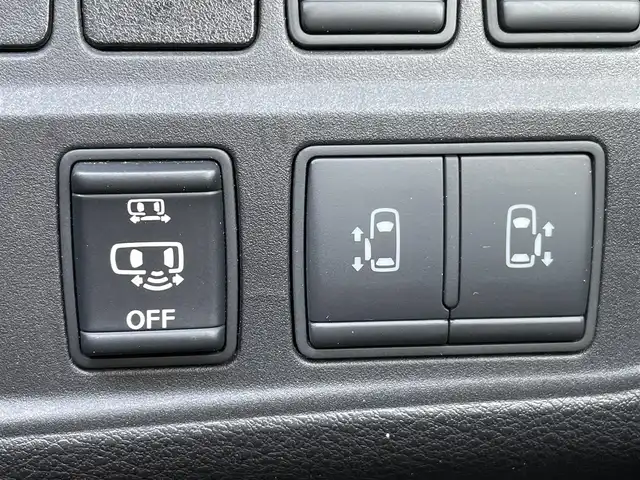 日産 セレナ ハイウェイスター プロパイロットED 新潟県 2017(平29)年 5.5万km ブリリアントホワイトパール ワンオーナー/純正ホイール装着/社外ホイールスタッドレスタイヤ車載/メモリナビ/フルセグテレビ/バックカメラ/アイドリングストップ/ウィンカーミラー/プロパイロット/ドアバイザー/プッシュスタート/両側パワースライドドア/ETC/TVキャンセラー/純正フロアマット/スペアキー1個