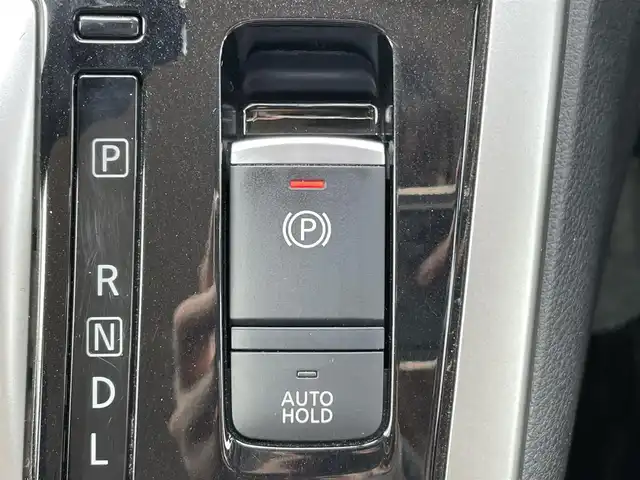 日産 セレナ ハイウェイスター プロパイロットED 新潟県 2017(平29)年 5.5万km ブリリアントホワイトパール ワンオーナー/純正ホイール装着/社外ホイールスタッドレスタイヤ車載/メモリナビ/フルセグテレビ/バックカメラ/アイドリングストップ/ウィンカーミラー/プロパイロット/ドアバイザー/プッシュスタート/両側パワースライドドア/ETC/TVキャンセラー/純正フロアマット/スペアキー1個