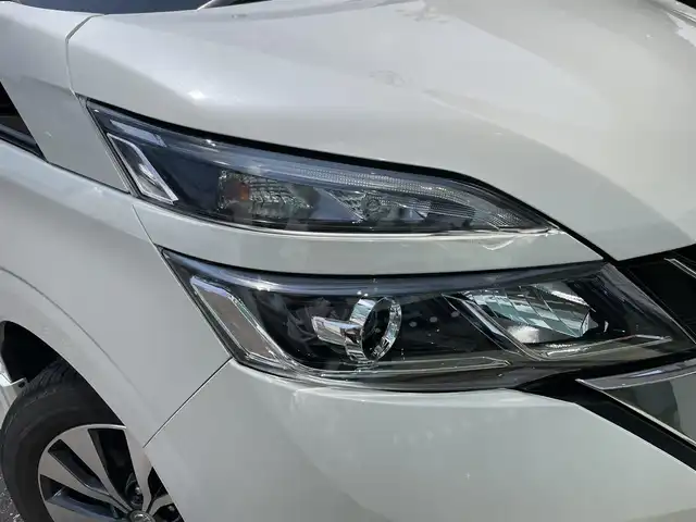 日産 セレナ ハイウェイスター プロパイロットED 新潟県 2017(平29)年 5.5万km ブリリアントホワイトパール ワンオーナー/純正ホイール装着/社外ホイールスタッドレスタイヤ車載/メモリナビ/フルセグテレビ/バックカメラ/アイドリングストップ/ウィンカーミラー/プロパイロット/ドアバイザー/プッシュスタート/両側パワースライドドア/ETC/TVキャンセラー/純正フロアマット/スペアキー1個
