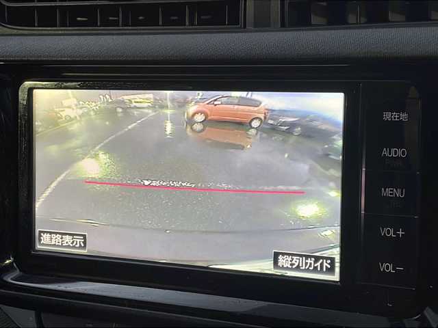 トヨタ アクア S 新潟県 2016(平28)年 10.2万km ディープアメジストマイカメタリック 純正HDDナビ/（BT／AM／FM〉/プッシュスタート/フルセグTV/バックカメラ/シートヒーター（運転席＋助手席）/オートライト/スペアキー/シガーソケット/ドアバイザー/電動格納自動ミラー/保証書/取り扱い説明書