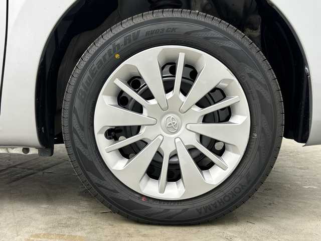 トヨタ パッソ X Lパッケージ S 三重県 2021(令3)年 2.5万km ブライトシルバーM /禁煙車//純正ナビ//Bluetooth/AM/FM/CD/DVD/USB/フルセグ//オートライト//オートハイビーム//プリクラッシュセーフティ//ステアリングスイッチ//バックモニター//フルオートエアコン//電動格納ミラー//プッシュスタート//スペアキー//ETC