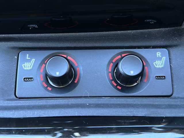 トヨタ アルファード S Cパッケージ 三重県 2016(平28)年 5.8万km ブラック 禁煙/ALPINEナビ/ALPINE後席モニター/サンルーフ/バックカメラ/本革シート/ETC/両側パワースライドドア/前後クリアランスソナー/AC100V/パワーバックドア/ステアヒーター/シートヒーター/パワーシート/メモリーシート/USB給電/LEDオートライト/電動格納ミラー