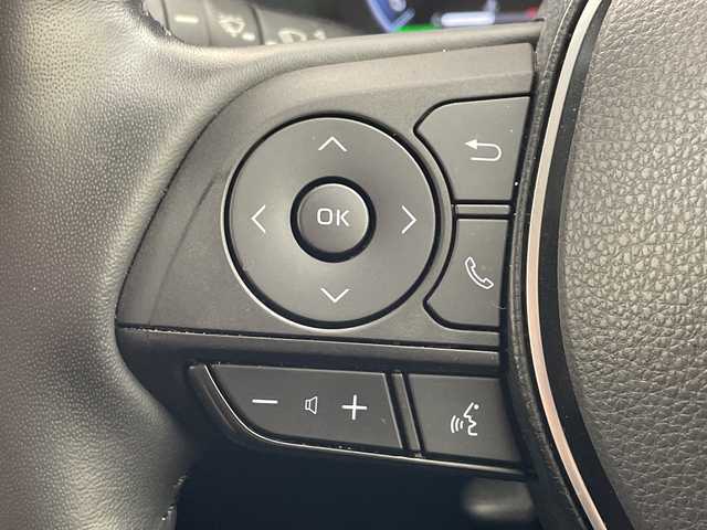 トヨタ ＲＡＶ４ ハイブリットG 兵庫県 2022(令4)年 5.7万km アティチュードブラックマイカ ・純正10.5インチディスプレイオーディオ/・Bluetooth接続/・フルセグTV/・AppleCarPlay/AndroidAuto/・パノラミックビューモニター/・運転席メモリー付きパワーシート/・前席シートヒーター/・前席ベンチレーション/・ステアリングヒーター/・パワーバックドア/・ビルトインETC2.0/・スマートキー/・LEDフォグランプ/・LEDヘッドランプ/・レザーシート/・ルーフレール/・トヨタセーフティセンス/・プリクラッシュセーフティ/・レーントレーシングアシスト/・レーダークルーズコントロール/・オートマチックハイビーム/・ロードサインアシスト/・パーキングサポートブレーキ/・ブラインドスポットモニター/・先行車発進告知/・ドライブスタートコントロール/・nanoeX/・クリアランスソナー/・自動防眩ミラー/・純正フロアマット/・18インチ純正アルミホイール/・保証書