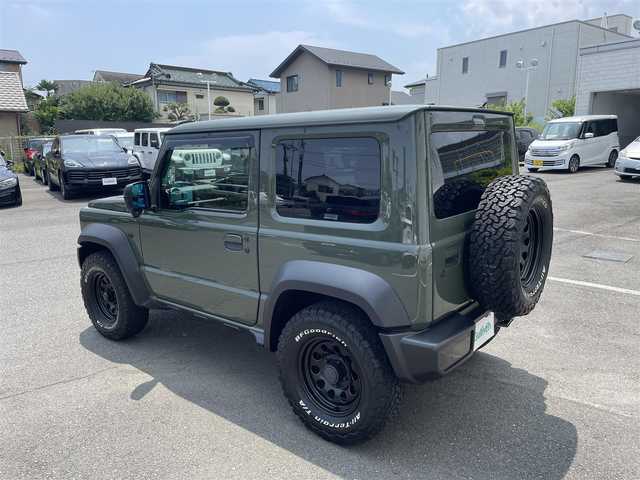 スズキ ジムニー シエラ JC 神奈川県 2021(令3)年 1.8万km 緑