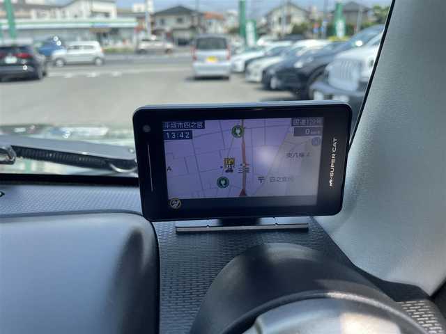 スズキ ジムニー シエラ JC 神奈川県 2021(令3)年 1.8万km 緑