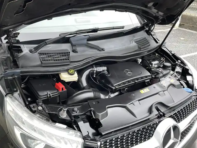メルセデス・ベンツ Ｍ・ベンツ Ｖ２２０ d AVG ロング AMGライン 千葉県 2021(令3)年 0.6万km オブシディアンブラックM ワンオーナー/ACC/BSM/LKA/全席シートヒーター/　・2列目のみエアシート/オットマン/純正ナビ/　・フルセグTV/Blue Tooth/USBタイプC/パドルシフト/リアフォグライト/アンビエントライト/ETC2.0/前後コーナーセンサー/全方位カメラ/前後ドラレコ/取説/保証書/スペアキー