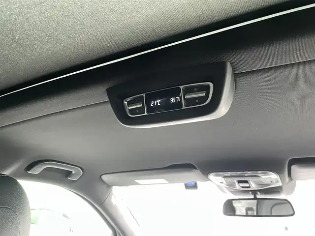 メルセデス・ベンツ Ｍ・ベンツ Ｖ２２０ d AVG ロング AMGライン 千葉県 2021(令3)年 0.6万km オブシディアンブラックM ワンオーナー/ACC/BSM/LKA/全席シートヒーター/　・2列目のみエアシート/オットマン/純正ナビ/　・フルセグTV/Blue Tooth/USBタイプC/パドルシフト/リアフォグライト/アンビエントライト/ETC2.0/前後コーナーセンサー/全方位カメラ/前後ドラレコ/取説/保証書/スペアキー