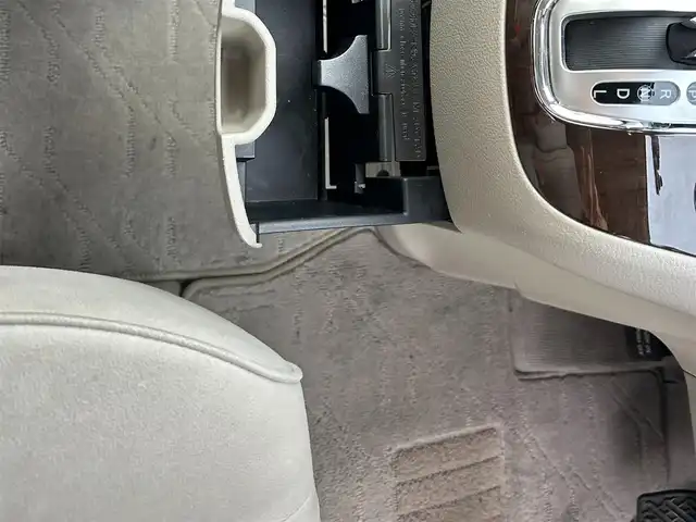 日産 セレナ 20G Sハイブリッド 長崎県 2013(平25)年 9.7万km ブリリアントホワイトパール 社外８インチSDナビ/CD/BT/ワンセグTV/バックカメラ/クルーズコントロール/両側パワースライドドア/ETC/アイドリングストップ/ロールサンシェード/ドライブレコーダー（前後）/純正１５インチホイール