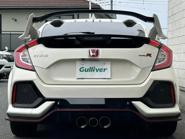 ホンダ シビック タイプR 埼玉県 2018(平30)年 6.1万km 白 ６MT/フルセグ　/メモリナビ　/バックカメラ　/ETC　/クルーズコントロール　/LEDヘッドライト　/オートライト/コーナーセンサー　/プッシュスタート/ステアリングスイッチ　/横滑り防止　/盗難防止　/衝突軽減システム