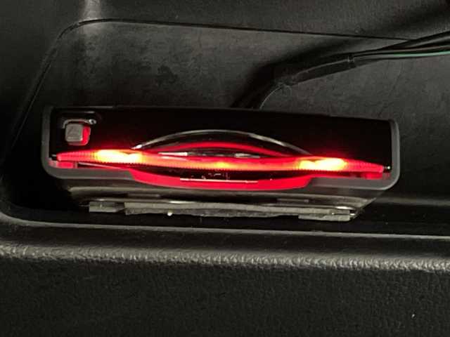 ホンダ Ｎ ＢＯＸ カスタム G Lパッケージ 福岡県 2013(平25)年 9.5万km プレミアムゴールドパープルパール ・純正ナビ　/（ＣＤ　ＤＶＤ　ＳＤ）　/・ワンセグＴＶ　/・バックカメラ　/・ＥＴＣ　/・横滑り防止　/・片側パワスラ　/・純正フロアマット　/・純正１４インチアルミ　/・ドアバイザー　/・ステアリングスイッチ　/・オートライト/・キセノンヘッドライト