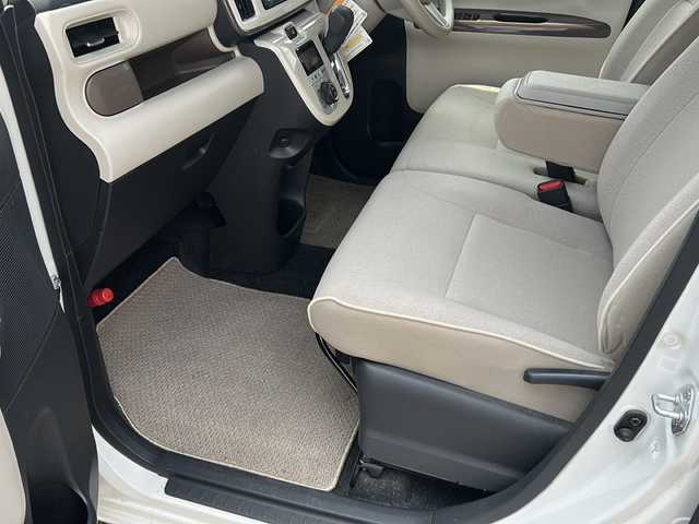 ダイハツ ムーヴ キャンバス X LTD メイクアッフ SA Ⅱ 岐阜県 2017(平29)年 6.5万km パールホワイトⅢ/ナチュラルベージュマイカメタリック 2トーン /ワンオーナー//純正7インチナビ/(CD/DVD/SD/USB/HDMI/BT/TV)//両側パワースライドドア//衝突被害軽減ブレーキ//横滑り防止装置//アイドリングストップ//純正フロアマット//純正ドアバイザー//オートライト//ステアリングスイッチ//プッシュスタート&スマートキー//スペアキー×1//ETC