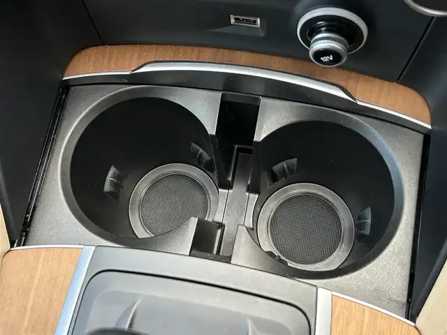 アルファロメオ ステルヴィオ 2.0ターボ Q4 ラグジュアリーパッケージ 茨城県 2019(平31)年 4.4万km 青 ワンオーナー　/ｈａｒｍａｎ／ｋａｒｄｏｎ　/衝突軽減Ｂ　/ＡＣＣ　/ＬＫＡ　/ＢＳＭ　/Ｂカメラ　/パークセンサー　/ベージュ革　/シートヒーター　/Ｍ付ＰＷシート/ステアリングヒーター　/ＰＷテールゲート　/ＣａｒＰｌａｙ/BT/USB　/前後ドラレコ　/ＥＴＣ/禁煙車