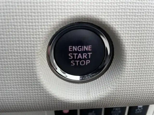 トヨタ ポルテ G 鳥取県 2016(平28)年 8.3万km クリームベージュ (株)IDOMが運営する【じしゃロン鳥取店】の自社ローン専用車両になります。こちらは現金またはオートローンご利用時の価格です。自社ローンご希望の方は別途その旨お申付け下さい/純正ナビ（NS2T-W66T）/・フルセグTV/・AM/FM/・CD/DVD/・Bluetooth接続/バックカメラ/HIDオートライト/D席シートヒーター/片側パワースライドドア/トヨタセーフティセンス/アイドリングストップ/プッシュスタート/ETC