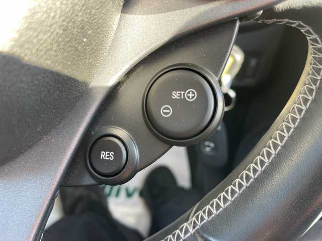 スマート ＭＣＣ スマート BRABUS エクスクルーシブ 茨城県 2019(令1)年 2.6万km シルバー パノラマガラスル-フ /本革 /シートヒーター /フロ-ティングナビ /12セグ /BT /DVD/CD /バックカメラ /パ-キングセンサ-/衝突警告 /レ-ンアシスト /クル-ズコントロ-ル /ETC /パドルシフト /純正17inアルミホイ-ル /オ-トライト /禁煙車