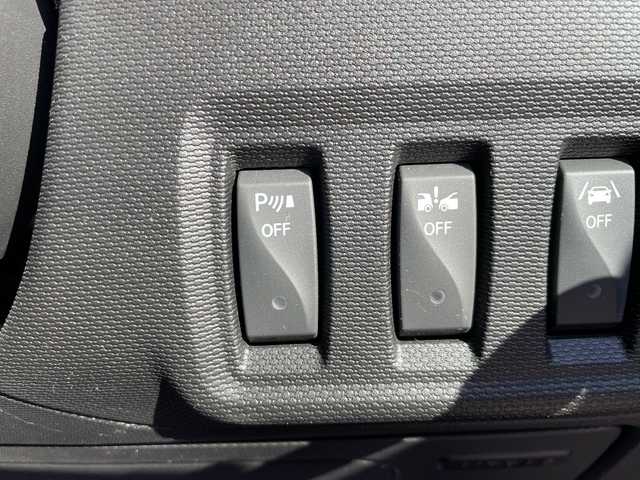 スマート ＭＣＣ スマート BRABUS エクスクルーシブ 茨城県 2019(令1)年 2.6万km シルバー パノラマガラスル-フ /本革 /シートヒーター /フロ-ティングナビ /12セグ /BT /DVD/CD /バックカメラ /パ-キングセンサ-/衝突警告 /レ-ンアシスト /クル-ズコントロ-ル /ETC /パドルシフト /純正17inアルミホイ-ル /オ-トライト /禁煙車