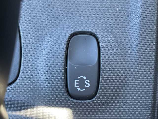 スマート ＭＣＣ スマート BRABUS エクスクルーシブ 茨城県 2019(令1)年 2.6万km シルバー パノラマガラスル-フ /本革 /シートヒーター /フロ-ティングナビ /12セグ /BT /DVD/CD /バックカメラ /パ-キングセンサ-/衝突警告 /レ-ンアシスト /クル-ズコントロ-ル /ETC /パドルシフト /純正17inアルミホイ-ル /オ-トライト /禁煙車