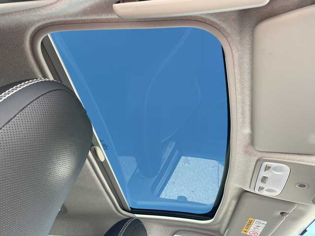 スマート ＭＣＣ スマート BRABUS エクスクルーシブ 茨城県 2019(令1)年 2.6万km シルバー パノラマガラスル-フ /本革 /シートヒーター /フロ-ティングナビ /12セグ /BT /DVD/CD /バックカメラ /パ-キングセンサ-/衝突警告 /レ-ンアシスト /クル-ズコントロ-ル /ETC /パドルシフト /純正17inアルミホイ-ル /オ-トライト /禁煙車