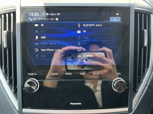 スバル フォレスター スポーツ 群馬県 2023(令5)年 2.7万km クリスタルホワイトP ワンオナ/サンルーフ/純正メモリーナビ/(AM/FM/Bluetooth/HDMI/iPod/Apple Car Play /Android Auto/フルセグTV/CD/DVD)/アイサイト/・プリクラッシュブレーキ/・緊急時プリクラッシュステアリング/・ツーリングアシスト/・車線中央維持機能/・車線逸脱抑制機能/・エマージェンシーレーンキープアシスト/・誤発進抑制制御/・ふらつき警報/・青信号お知らせ機能/・先行車発進お知らせ機能/・後退時ブレーキアシスト/前車速追従機能付クルーズコントロール/スマートリアビューミラー/ビルトインETC/前席パワーシート（運転席メモリー機能付き）/電動リアゲート/全席シートヒーター/ステアリングヒーター/ドライバーモニタリングシステム/パドルシフト/リア100V電源/リアUSB充電端子/エンジンスターター/ルーフレール/SI Drive/X Mode/純正防水フロアマット/取扱説明書/保証書
