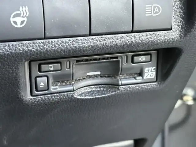 トヨタ ＲＡＶ４ アドベンチャー 大分県 2023(令5)年 5.4万km グレーメタリック ・ナビ(USB/BT/Miracast/CarPlay)/・バックカメラ/・フルセグテレビ/・ETC 2.0/・ドライブレコーダー/・プリクラッシュセーフティ/・ブラインドスポットモニター/・コーナーセンサー/・レーンキープアシスト/・ステアリングヒーター/・ブレーキホールド/・オートハイビーム/・パワーシート/・シートヒーター/・エアシート/・シートメモリー/・純正アルミホイール