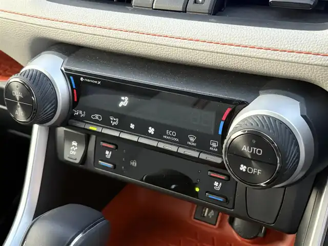 トヨタ ＲＡＶ４ アドベンチャー 大分県 2023(令5)年 5.4万km グレーメタリック ・ナビ(USB/BT/Miracast/CarPlay)/・バックカメラ/・フルセグテレビ/・ETC 2.0/・ドライブレコーダー/・プリクラッシュセーフティ/・ブラインドスポットモニター/・コーナーセンサー/・レーンキープアシスト/・ステアリングヒーター/・ブレーキホールド/・オートハイビーム/・パワーシート/・シートヒーター/・エアシート/・シートメモリー/・純正アルミホイール