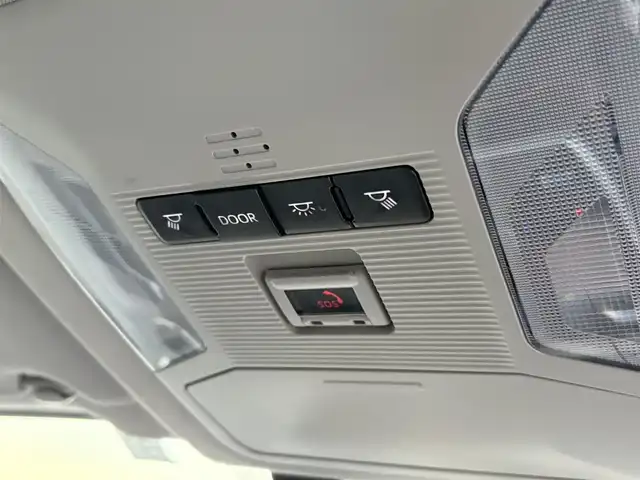 トヨタ ＲＡＶ４ アドベンチャー 大分県 2023(令5)年 5.4万km グレーメタリック ・ナビ(USB/BT/Miracast/CarPlay)/・バックカメラ/・フルセグテレビ/・ETC 2.0/・ドライブレコーダー/・プリクラッシュセーフティ/・ブラインドスポットモニター/・コーナーセンサー/・レーンキープアシスト/・ステアリングヒーター/・ブレーキホールド/・オートハイビーム/・パワーシート/・シートヒーター/・エアシート/・シートメモリー/・純正アルミホイール