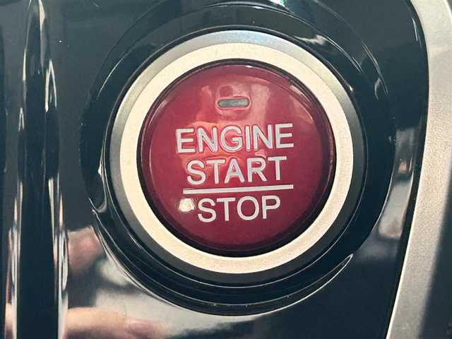 ホンダ Ｎ ＢＯＸ カスタム G SSパッケージ 沖縄県 2016(平28)年 4.8万km プレミアムベルベットパープル・パール (株)IDOMが運営する【じしゃロンOO店】の自社ローン専用車両になりますこちらは現金またはオートローンご利用時の価格です。自社ローンご希望の方は別途その旨お申付け下さい/・プッシュスタート　/・純正ナビ　/・ＴＶ　/・Bluetoo接続　/・ＥＴＣ　/・バックカメラ　/・ドライブレコーダー　/・純正アルミホイール　/・純正フロアマット　/・両側パワースライドドア　/・シートヒーター　/・横滑り防止装置