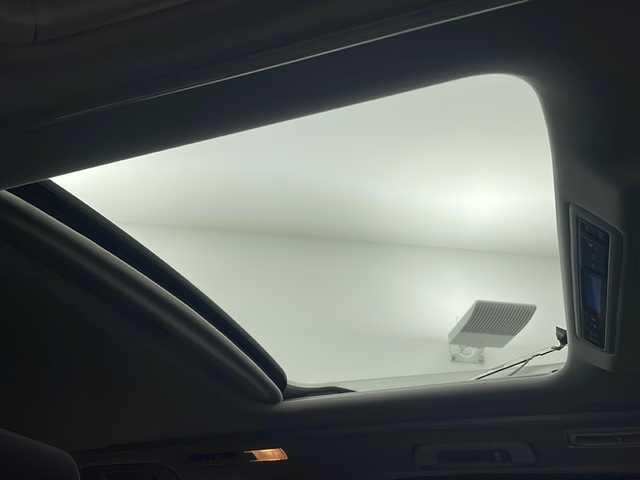 トヨタ ヴェルファイア Z Aエディション 三重県 2015(平27)年 8.4万km ホワイトパールクリスタルシャイン 禁煙車/純正ナビ/CD/DVD/SD/BT/フルセグTV/バックカメラ/ツインムーンルーフ/純正フリップダウンモニター/両側パワースライドドア/JBLプレミアムサウンド/クルーズコントロール/クリアランスソナー/ドライブレコーダー（前方）/電子パーキングブレーキ/ビルトインETC/オートブレーキホールド/AC100V/パーキングアシスト/革巻ステアリング
