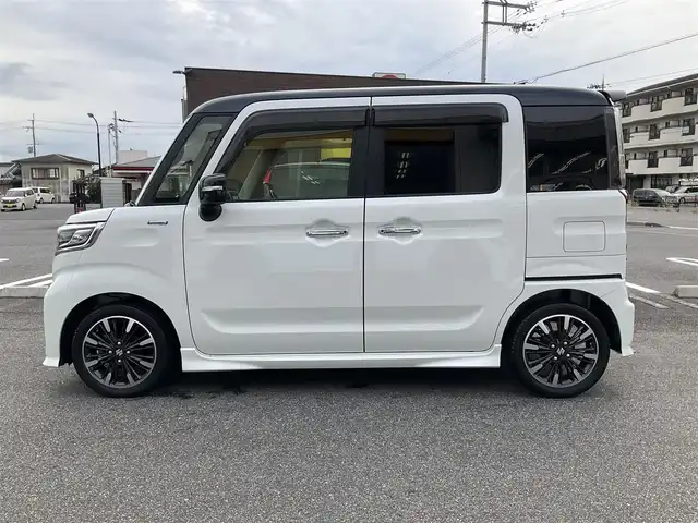 スズキ スペーシア カスタム HYBRID XS ターボ 滋賀県 2020(令2)年 4.7万km ピュアホワイトパール/ブラック2トーン ターボ車/スズキセーフティサポート/パナソニック7インチナビ/Bluetooth、CD、DVD、フルセグテレビ/バックカメラ/360°ドライブレコーダー/両側パワースライドドア/ETC/ハーフレザーシート/前席シートヒーター/純正15インチアルミホイール/スペアキー有り/取扱説明書/保証書