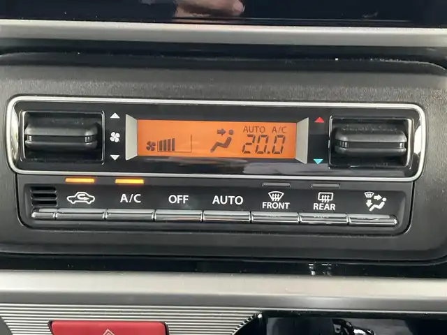 スズキ スペーシア カスタム HYBRID XS ターボ 滋賀県 2020(令2)年 4.7万km ピュアホワイトパール/ブラック2トーン ターボ車/スズキセーフティサポート/パナソニック7インチナビ/Bluetooth、CD、DVD、フルセグテレビ/バックカメラ/360°ドライブレコーダー/両側パワースライドドア/ETC/ハーフレザーシート/前席シートヒーター/純正15インチアルミホイール/スペアキー有り/取扱説明書/保証書