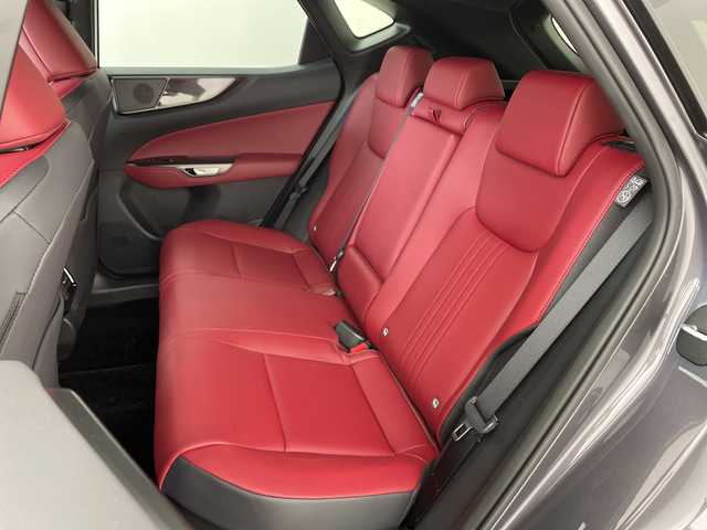 レクサス ＮＸ 350h 兵庫県 2024(令6)年 0.1万km ソニッククロム ・純正14インチディスプレイナビTV・BT・USB・MiraCast/・アラウンドビューモニター/・レーンディパーチャーアラート/・クリアランスソナー/・パーキングサポートブレーキ/・ブラインドスポットモニター/・安心降車アシスト/。リアクロストラフィックアラート/・リアカメラディテクション/・ロードサインアシスト/・プロアクティブドライビングアシスト/・ヘッドアップディスプレイ/・レーダークルーズコントロール/・レーントレーシングアシスト/・赤黒コンビレザーシート/・シートヒーター/・シートベンチレーション/・パワーシート/・パワーバックドア/・ステアリングヒーター/・前後ドライブレコーダー/・ビルトインETC2.0/・パドルシフト/・LEDオートライト/・フォグランプ/・オートマチックハイビーム/・ステアリングリモコン/・オートワイパー/・電子パーキングブレーキ/・ブレーキホールド/・純正18インチアルミホイール/・純正フロアマット/・W+サイドエアバック/・カーテンエアバック/・スマートキー/・プッシュスタート