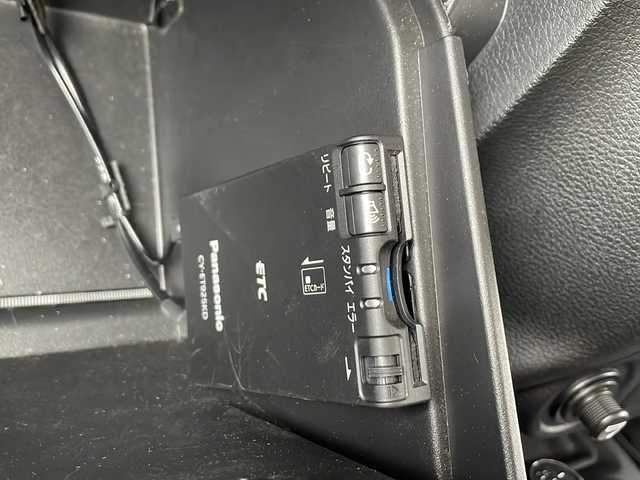 クライスラー・ジープ ジープ ラングラー アンリミテッド スポーツ 山口県 2016(平28)年 7.5万km 白 社外メモリナビ/Ｂｌｕｅｔｏｏｔｈ/フルセグＴＶ/ＨＩＤヘッドライト/リモコンキー/クルーズコントロール/ＥＴＣ/オートエアコン/横滑り防止装置/純正１７インチアルミホイール/背面タイヤ/サイドカメラ/ヒルディセントコントロール/保証書・取説/スペアキー1本