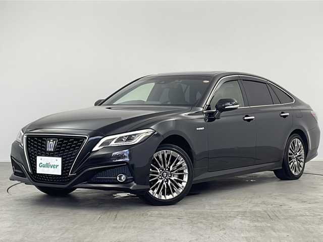 トヨタ クラウン ハイブリッド G－エグゼクティブ Four 愛知県 2019(平31)年 3.5万km プレシャスブラックパール /禁煙//4WD//メーカーナビ//AM/FM/CD/DVD/BD/BT/フルセグ//バックカメラ//ETC//Toyota Safety Sense//プリクラッシュセーフティ//レーントーシングアシスト//レーダークルーズコントロール//ロードサインアシスト//オートハイビーム//ブラインドスポットモニター//パーキングサポートブレーキ//リヤクロストラフィックアラート//先行車発進告知//インテリジェントクリアランスソナー//デジタルインナーミラー//AC100V//カラーヘッドアップディスプレイ//純正18インチAW//本革シート//前席パワーシート//前席シートヒーター、エアシート//三眼LEDヘッドライト//オートライト//フォグランプ//電動格納ウィンカーミラー//センターデフロック//電動パーキングブレーキ//ブレーキホールド//ドライブモード//SPORT/NORMAL/ECO//プッシュスタート//スマートキー//スペアキー//横滑り防止装置//nanoe//リヤサンシェード//純正フロアマット//純正ドアバイザー