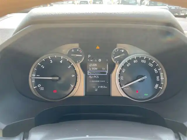 トヨタ ランドクルーザー プラド TX Lパッケージ 山口県 2023(令5)年 2.2万km ホワイトパールクリスタルシャイン ワンオーナー車/ベージュレザーシート/サンルーフ/純正ナビ/Bluetooth/Miracast/全周囲カメラ/前席パワーシート/前席シートヒーター/前席ベンチレーション/クルーズコントロール/オートマチックハイビーム/LEDヘッドライト/LEDフォグライト/オートライト/スマートキー＆プッシュスタート/レーンキープアシスト/社外前後ドライブレコーダー/社外17インチAW（ジオランダータイヤ）/純正アルミ付スタッドレスタイヤ車載/社外クラッツィオフロアマット（純正車載）/ルーフレール/保証書・取説/スペアキー1個