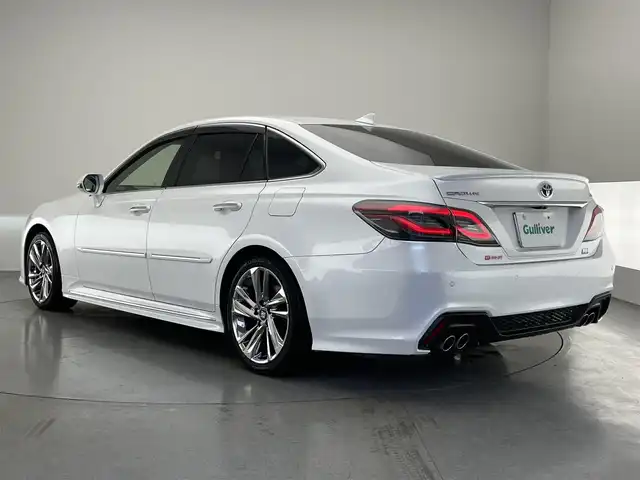 トヨタ クラウン ハイブリッド RS アドバンス 愛知県 2022(令4)年 5.1万km プレシャスホワイトパール 後期型　純正１２．３型ナビ　全方位カメラ　禁煙　デジタルインナーミラー　全周囲ドラレコ　黒革　セーフティセンス　衝突軽減　追従クルコン　ＢＳＭ　フルセグＴＶ　ＤＶＤ　ＡＣ１００Ｖ　シートヒータ　ＥＴＣ2.0 コーナーセンサー　パワーシート　オートハイビーム　LEDオートライト　フォグランプ　