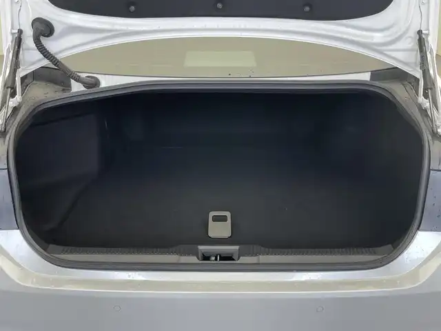 トヨタ クラウン ハイブリッド RS アドバンス 愛知県 2022(令4)年 5.1万km プレシャスホワイトパール 後期型　純正１２．３型ナビ　全方位カメラ　禁煙　デジタルインナーミラー　全周囲ドラレコ　黒革　セーフティセンス　衝突軽減　追従クルコン　ＢＳＭ　フルセグＴＶ　ＤＶＤ　ＡＣ１００Ｖ　シートヒータ　ＥＴＣ2.0 コーナーセンサー　パワーシート　オートハイビーム　LEDオートライト　フォグランプ　