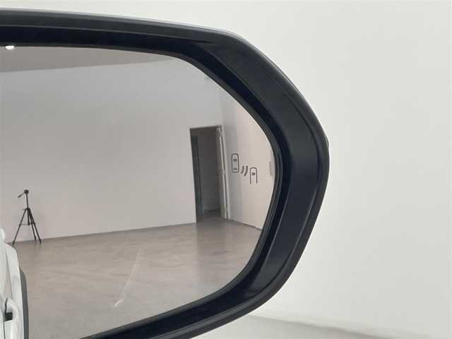 トヨタ ヤリスクロス ハイブリッド Z 沖縄県 2021(令3)年 1.8万km ブラックマイカ/ホワイトパールクリスタルシャイン 2トーン 純正ＤＡナビ（フルセグＴＶ）　/全方位カメラ　/前後ドラレコ　/ビルトインＥＴＣ　/ＡＣＣ　/コーナーセンサー　/ＰＣＳ　/ＬＴＡ　/ＢＳＭ　/ＰＫＳＢ　/ＲＣＴＡ　/ハーフレザー　/シートヒーター　/パワーシート　/ＬＥＤ