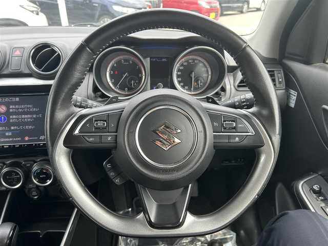 スズキ スイフト HYBRID RS 和歌山県 2017(平29)年 6.1万km スピーディーブルーM 純正ナビ/全方位モニター/フルセグTV/(BT/CD/DVD/Ipod)/衝突軽減ブレーキ/クルーズコントロール/レーンキープアシスト/横滑り防止機能/前方ドライブレコーダー/シートヒーター/パドルシフト/ビルトインETC/LEDヘッドライト/オートライト/オートマチックハイビーム