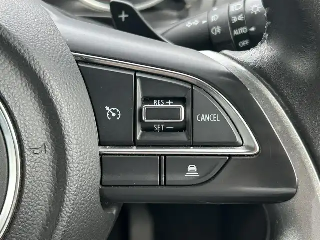 スズキ スイフト HYBRID RS 和歌山県 2017(平29)年 6.1万km スピーディーブルーM 純正ナビ/全方位モニター/フルセグTV/(BT/CD/DVD/Ipod)/衝突軽減ブレーキ/クルーズコントロール/レーンキープアシスト/横滑り防止機能/前方ドライブレコーダー/シートヒーター/パドルシフト/ビルトインETC/LEDヘッドライト/オートライト/オートマチックハイビーム