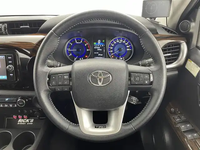トヨタ ハイラックス Z 群馬県 2018(平30)年 2.8万km アティチュードブラックマイカ ＪＡＯＳフロントグリル　ＴＲＤオーバーフェンダー　キャノピー　社外マフラー　純正ナビ　バックカメラ　衝突被害軽減ブレーキ　レーンアシスト　ＬＥＤヘッドライト　ＥＴＣ　プッシュスタート　４ＷＤ　禁煙車