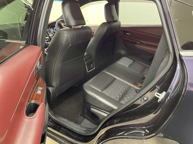 トヨタ ハリアー プレミアム 長崎県 2017(平29)年 2.6万km スパークリングブラックパールクリスタルシャイン 社外メモリナビ/ ECLIPSE/ AVN-Z05iW/フルセグテレビ/バックカメラ/Bluetooth接続/ミュージックサーバー/レーンディバーチャーアラート/ナノイー/電格ミラー/オートリトラミラー/LEDフォグ/ステアリングリモコン/ドアバイザー