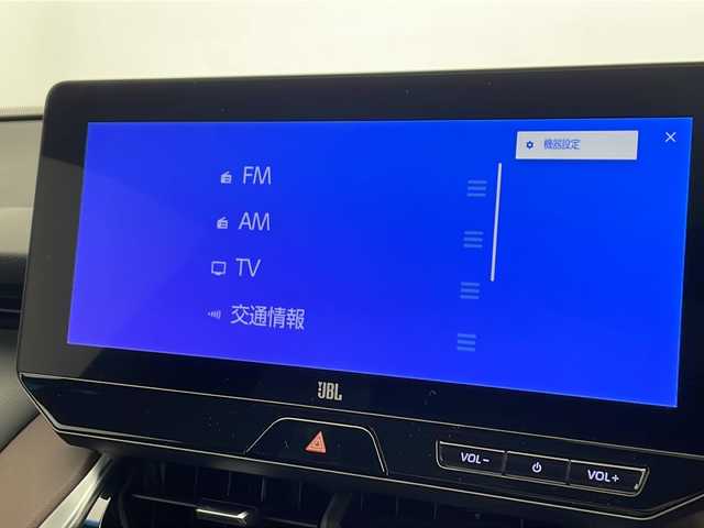 トヨタ ハリアー ハイブリッド Z レザーパッケージ 千葉県 2022(令4)年 1.9万km プレシャスブラックパール 禁煙車/純正ナビ(FM/AM/TV/Bluetooth/USB/Miracast)/JBLサウンド/モデリスタエアロ(フロント+サイド+リア)/トヨタセーフティセンス/プリクラッシュセーフティ/レーントレーシングアシスト/ブラインドスポットモニター/リヤクロストラフィックアラート/パーキングサポートブレーキ/ロードサインアシスト/先行車発進告知/クリアランスソナー(前後)/レーダークルーズコントロール/全方位カメラ/デジタルインナーミラー/純正ドライブレコーダー(前後)/ヘッドアップディスプレイ/電動パーキングブレーキ/調光パノラマルーフ/シートヒーター(D+N席)/エアシート(D+N席)/パワーシート(D+N席)/シートメモリー/ステアリングヒーター/LEDヘッドライト/フォグランプ/ビルトインETC2.0/革巻きステアリングホイール/電動格納ウィンカーミラー/プッシュスタート
