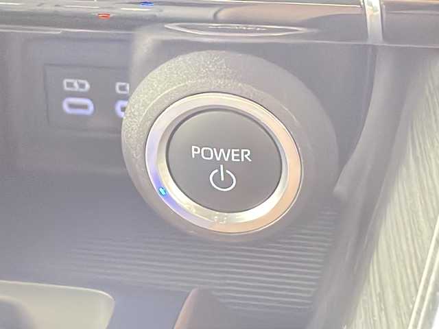 トヨタ ハリアー ハイブリッド Z レザーパッケージ 千葉県 2022(令4)年 1.9万km プレシャスブラックパール 禁煙車/純正ナビ(FM/AM/TV/Bluetooth/USB/Miracast)/JBLサウンド/モデリスタエアロ(フロント+サイド+リア)/トヨタセーフティセンス/プリクラッシュセーフティ/レーントレーシングアシスト/ブラインドスポットモニター/リヤクロストラフィックアラート/パーキングサポートブレーキ/ロードサインアシスト/先行車発進告知/クリアランスソナー(前後)/レーダークルーズコントロール/全方位カメラ/デジタルインナーミラー/純正ドライブレコーダー(前後)/ヘッドアップディスプレイ/電動パーキングブレーキ/調光パノラマルーフ/シートヒーター(D+N席)/エアシート(D+N席)/パワーシート(D+N席)/シートメモリー/ステアリングヒーター/LEDヘッドライト/フォグランプ/ビルトインETC2.0/革巻きステアリングホイール/電動格納ウィンカーミラー/プッシュスタート
