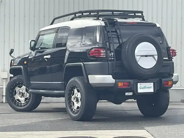 トヨタ ＦＪクルーザー カラーパッケージ 山形県 2010(平22)年 11.1万km ブラック/ホワイト 4WD/純正HDDナビ/　　【CD/DVD/BT/フルセグ/AUX】/バックカメラ/クルーズコントロール/HIDヘッドライト/20インチアルミ/ルーフレール/パークセンサー/ステアリングスイッチ/ETC