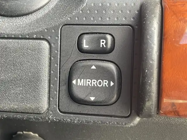 トヨタ ＦＪクルーザー カラーパッケージ 山形県 2010(平22)年 11.1万km ブラック/ホワイト 4WD/純正HDDナビ/　　【CD/DVD/BT/フルセグ/AUX】/バックカメラ/クルーズコントロール/HIDヘッドライト/20インチアルミ/ルーフレール/パークセンサー/ステアリングスイッチ/ETC