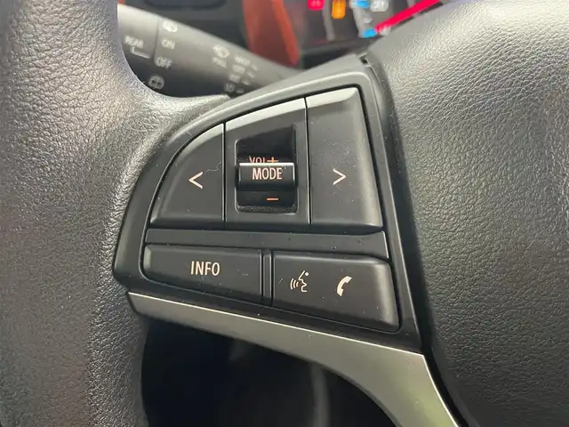 スズキ ハスラー HYBRID G 愛知県 2020(令2)年 2.4万km バーミリオンオレンジ/ガンメタリック2トーン 社外ナビ　シートヒーター　禁煙車　フルセグＴＶ　Ｂｌｕｅｔｏｏｔｈ　ＤＶＤ　デュアルカメラブレーキ　衝突軽減装置　車線逸脱　パーキングセンサー　ＥＴＣ　プッシュスタート　純正フロアマット　ドアバイザー