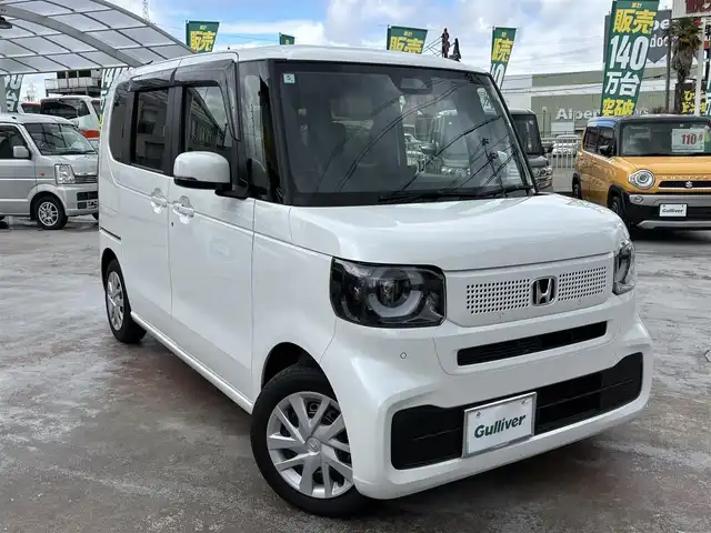 ホンダ Ｎ ＢＯＸ 京都府 2024(令6)年 0.3万km プラチナホワイトパール ワンオーナー/禁煙車/2774キロ/Honda CONNECT for Gathers＋ナビ装着用スペシャルパッケージ/コンフォートパッケージ/バックカメラ/DVD再生/フルセグTV/Bluetooth/USB/Cタイプ/ドライブレコーダー前後/レーダークルーズ/LEDヘットライト/スマートキー２個/保証書/説明書