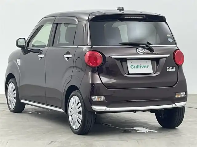 ダイハツ キャスト スタイル X SAⅢ 大分県 2020(令2)年 1.4万km プラムブラウンクリスタルマイカ 禁煙車/社外KENWOODナビ/・Bluetooth・フルセグTV/・AM・FM・CD・DVD/バックカメラ/ドライブレコーダー/ETC/衝突回避機能/横滑り防止装置/オートハイビーム/アイドリングストップ/スマートキー/プッシュスタート/フロアマット/ドアバイザー/電動格納ミラー/パワーステアリング/パワーウィンドウ/スペアキー