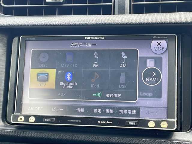 トヨタ アクア S 青森県 2013(平25)年 9.2万km ライムホワイトパールクリスタルシャイン ワンオーナー/社外メモリナビ・フルセグTV/CD・DVD・Bluetooth・SD/前席シートヒーター/ワイパーデアイサー/スマートキー/プッシュスタート/ナノイーエアコン/フォグランプ/社外15インチアルミ/スペアキー/保証書・取説書