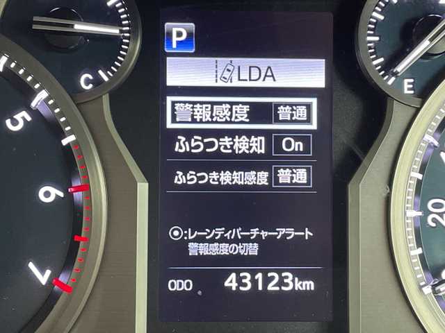 トヨタ ランドクルーザー プラド TX Lパッケージ 大阪府 2019(平31)年 4.4万km ホワイトパールクリスタルシャイン トヨタセーフティーセンス/　・プリクラッシュセーフティー/　・車線逸脱警報/　・レーダークルーズコントロール/　・オートマチックハイビーム/社外ディスプレイオーディオ/　CD/DVD/BT/バックカメラ/モデリスタエアロ/　フロント/リア/LEDヘッドライト/レザーシート/パワーシート/シートヒーター/エアシート/純正19インチアルミホイール/スマートキー/プッシュスタート/フォグランプ